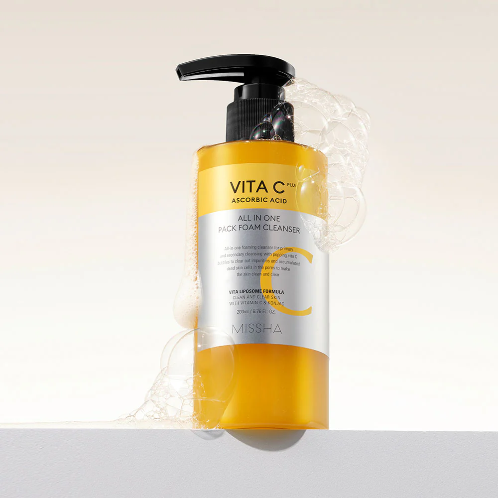 Vita C All-in-One Bubble Foam Cleanser - Image 3