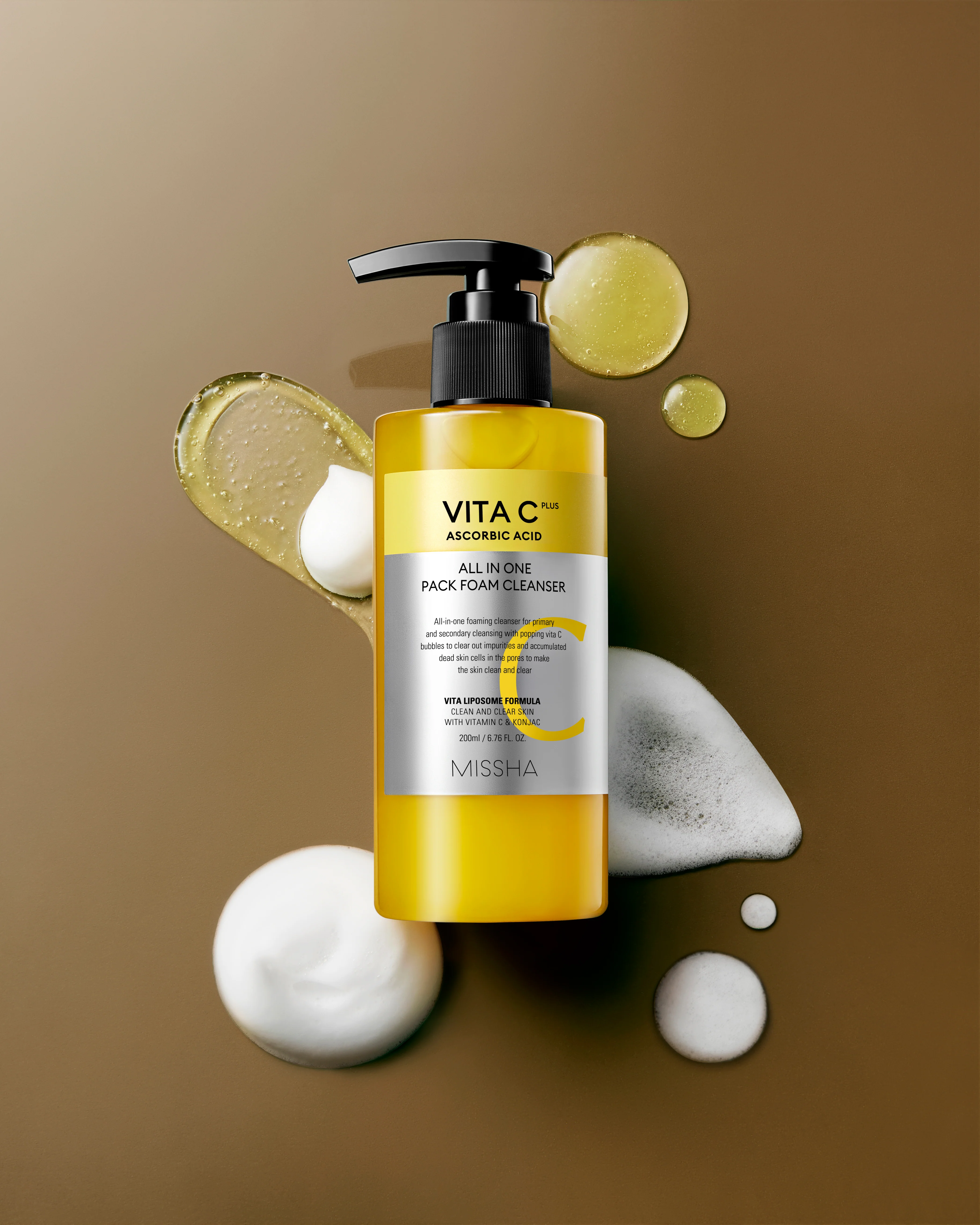 Vita C All-in-One Bubble Foam Cleanser - Image 5