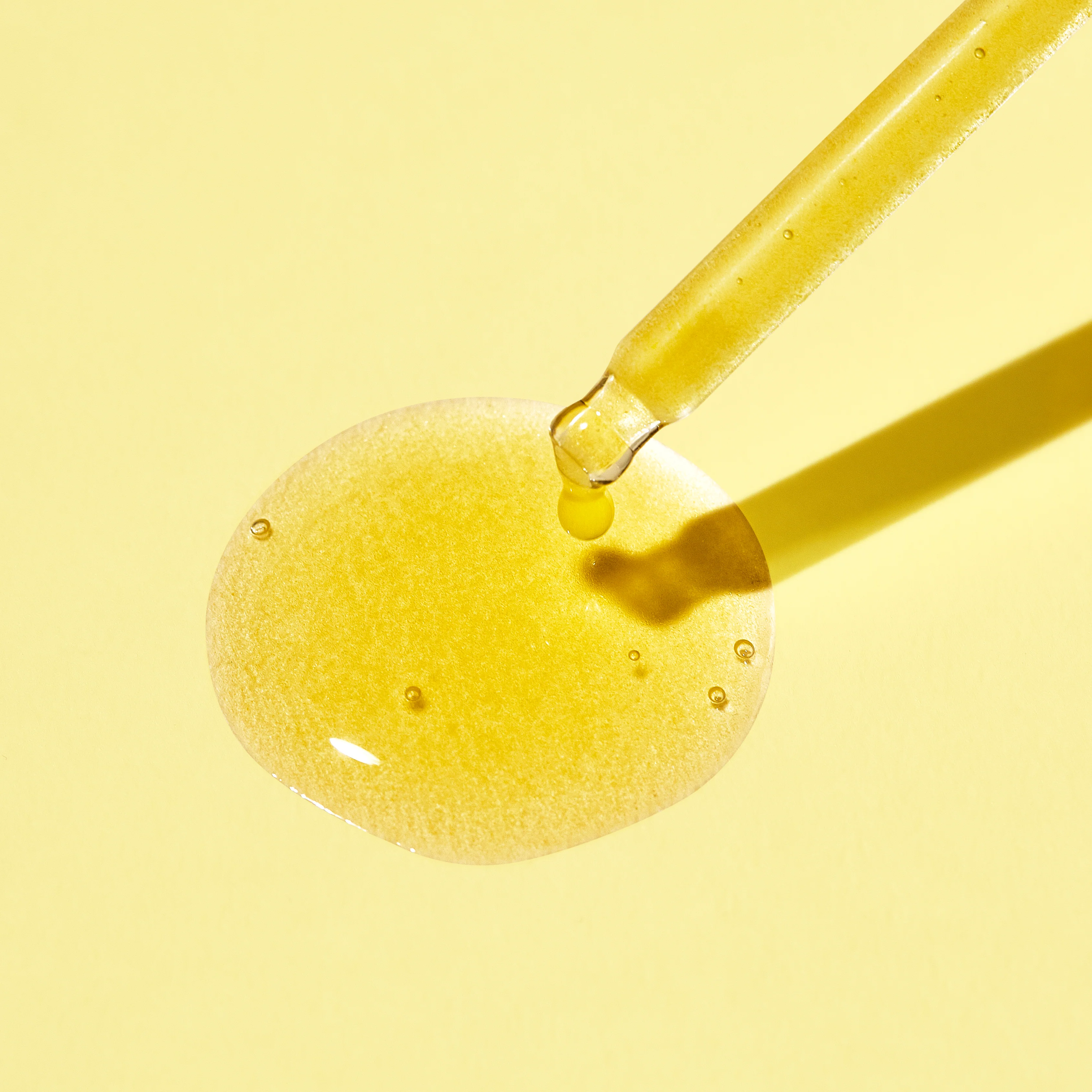 Vita C Plus Spot Correcting & Firming Ampoule - Image 3